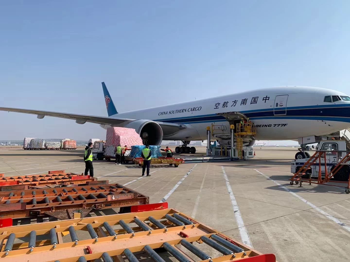 US Air Freight: Pickup in 5 Days