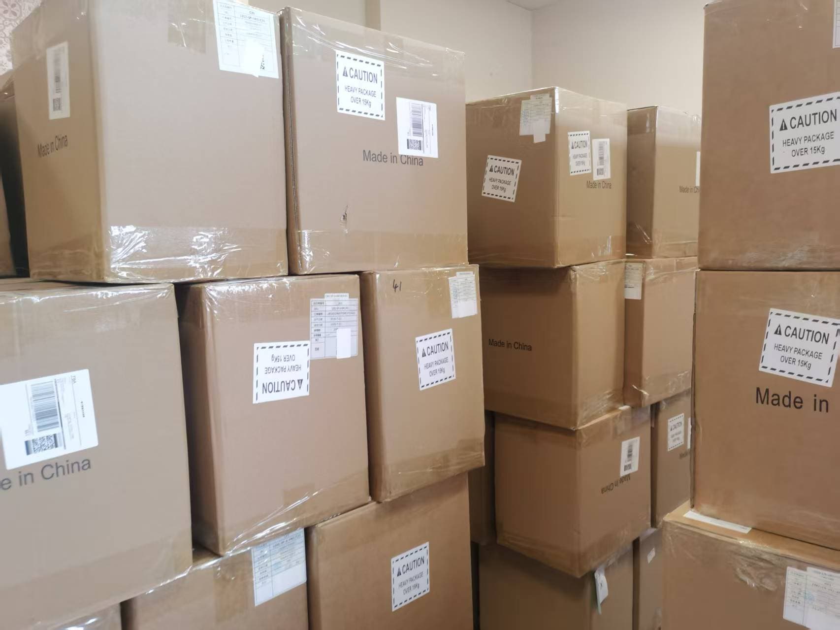 The September peak season is here, and shipping rates are skyrocketing; please plan your shipments in advance.